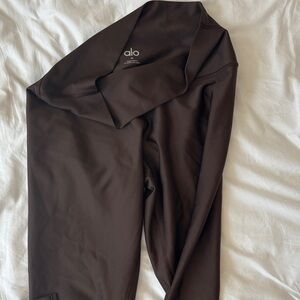 Alo Brown High-Waisted Airbrush Leggings with Split Hem
